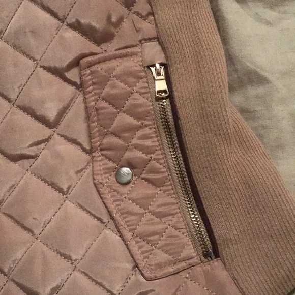 Tan Equestrian Puffer Vest - Picture 2 of 4